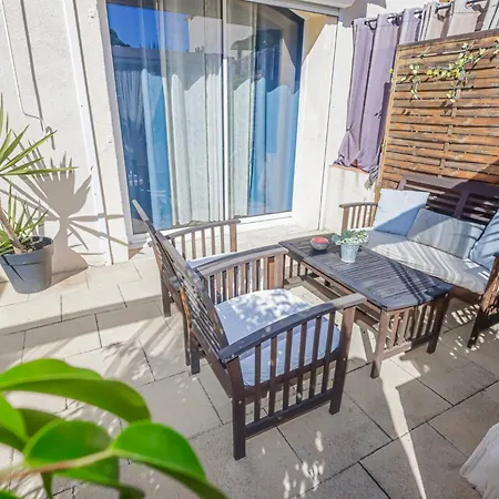 Dom wakacyjny 20m2- 1 Pers- De La Nartelle- Maxime - Piscine Partage- Parking
